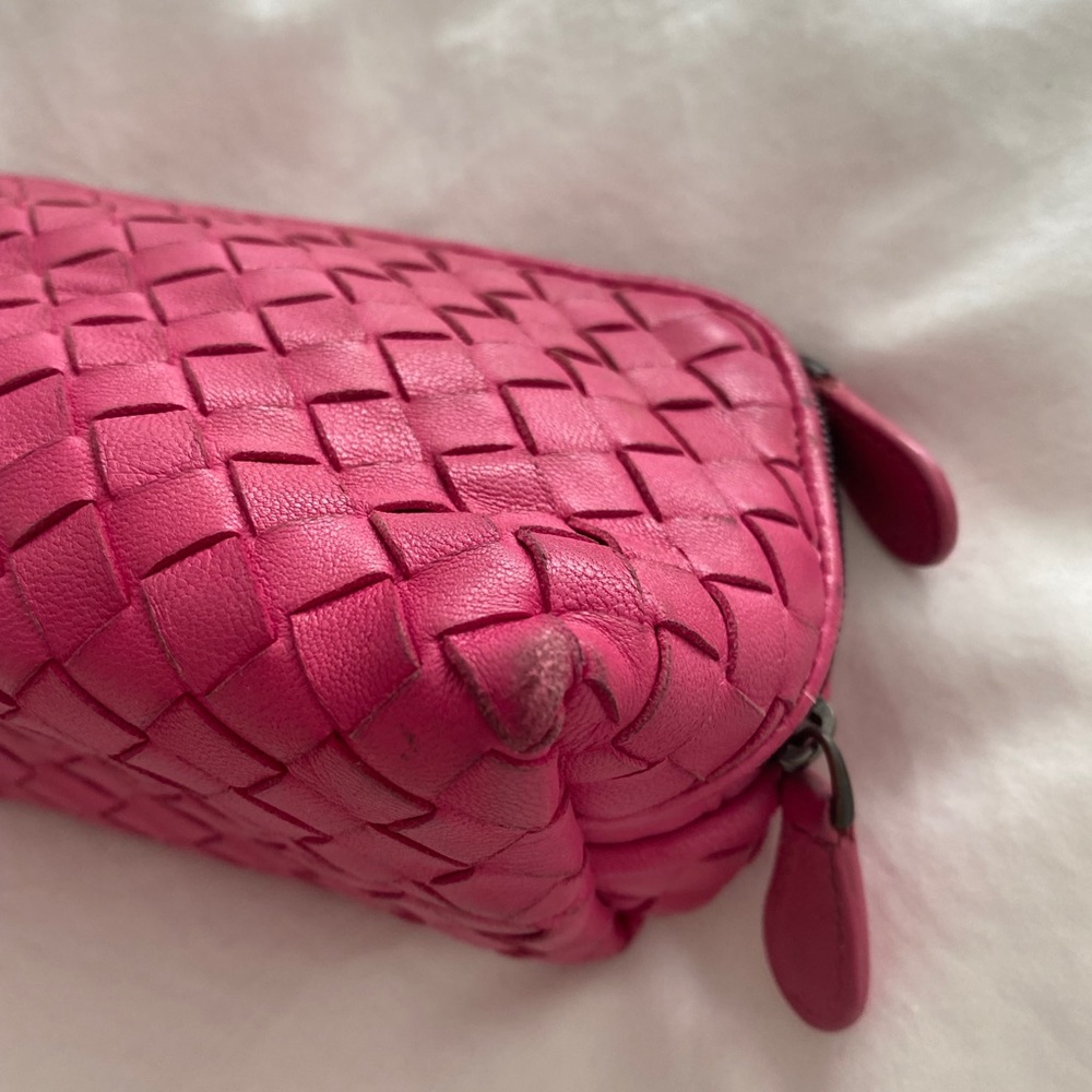 Bottega Veneta Makeup Case - Picture 5 of 5